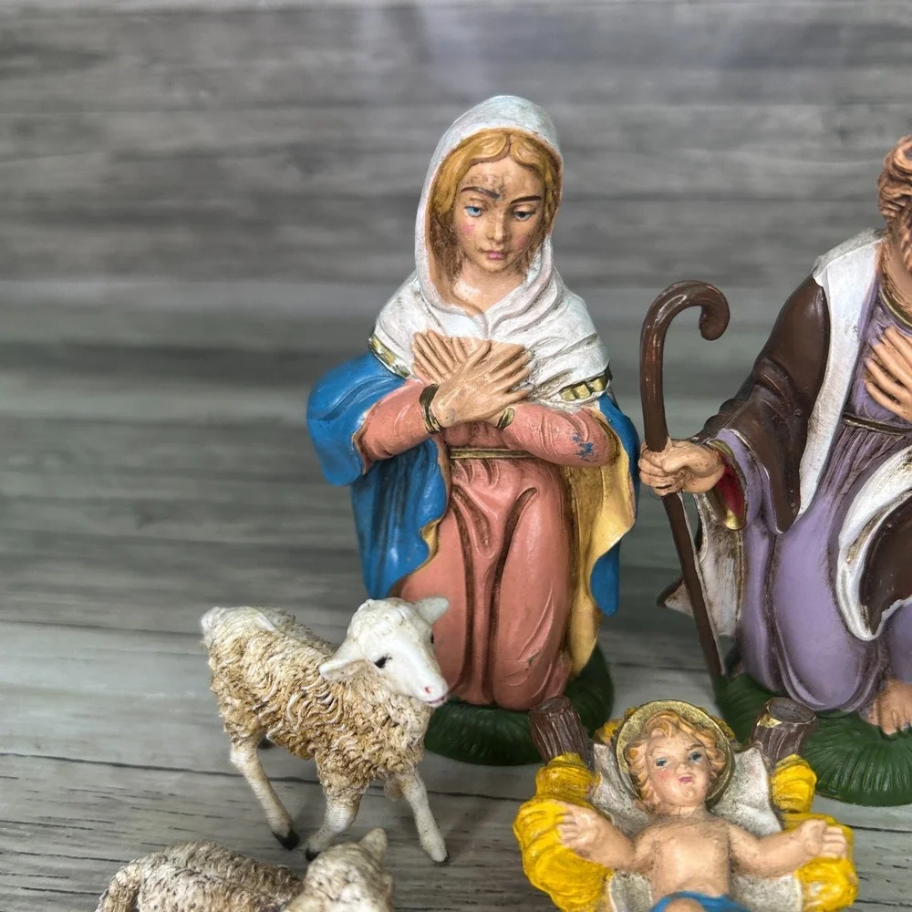 Nativity Figures Italy Jesus Mary Joseph Sheep 600 601 Vintage